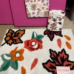 Betsey Johnson fall foliage bathroom bundle